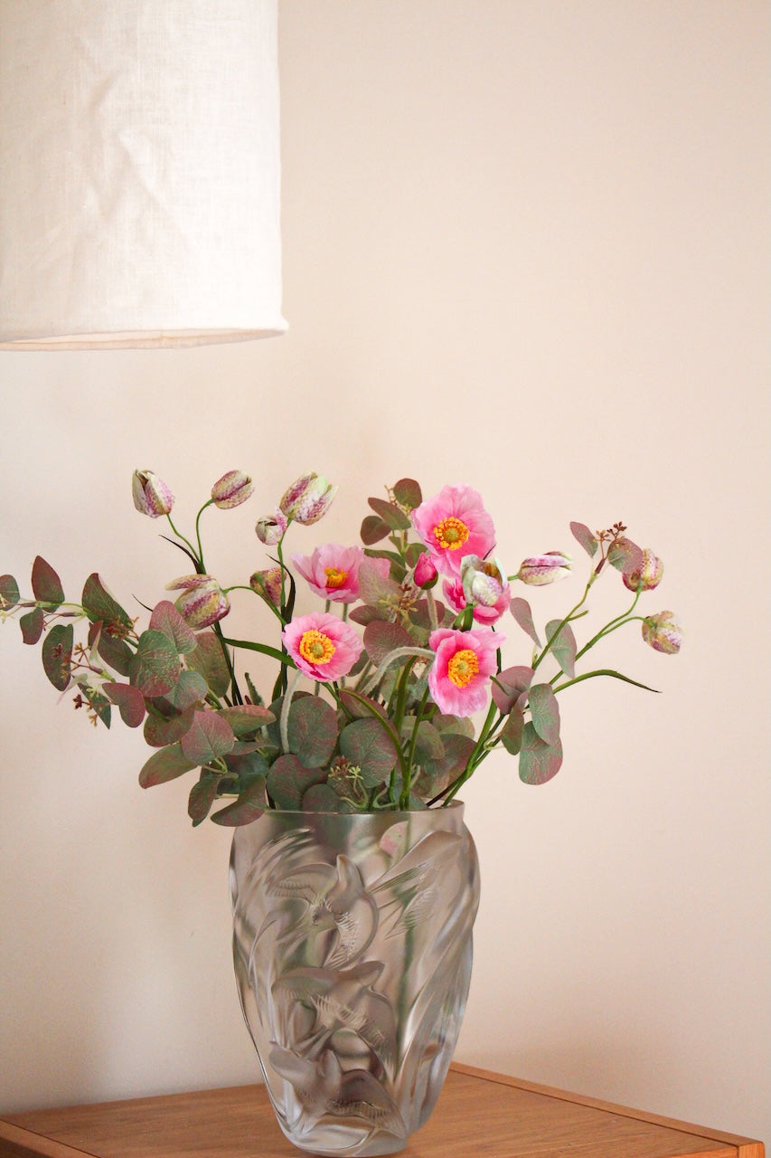 Bouquet Thomas — Composition de Pavots, Fritillaires et Eucalyptus