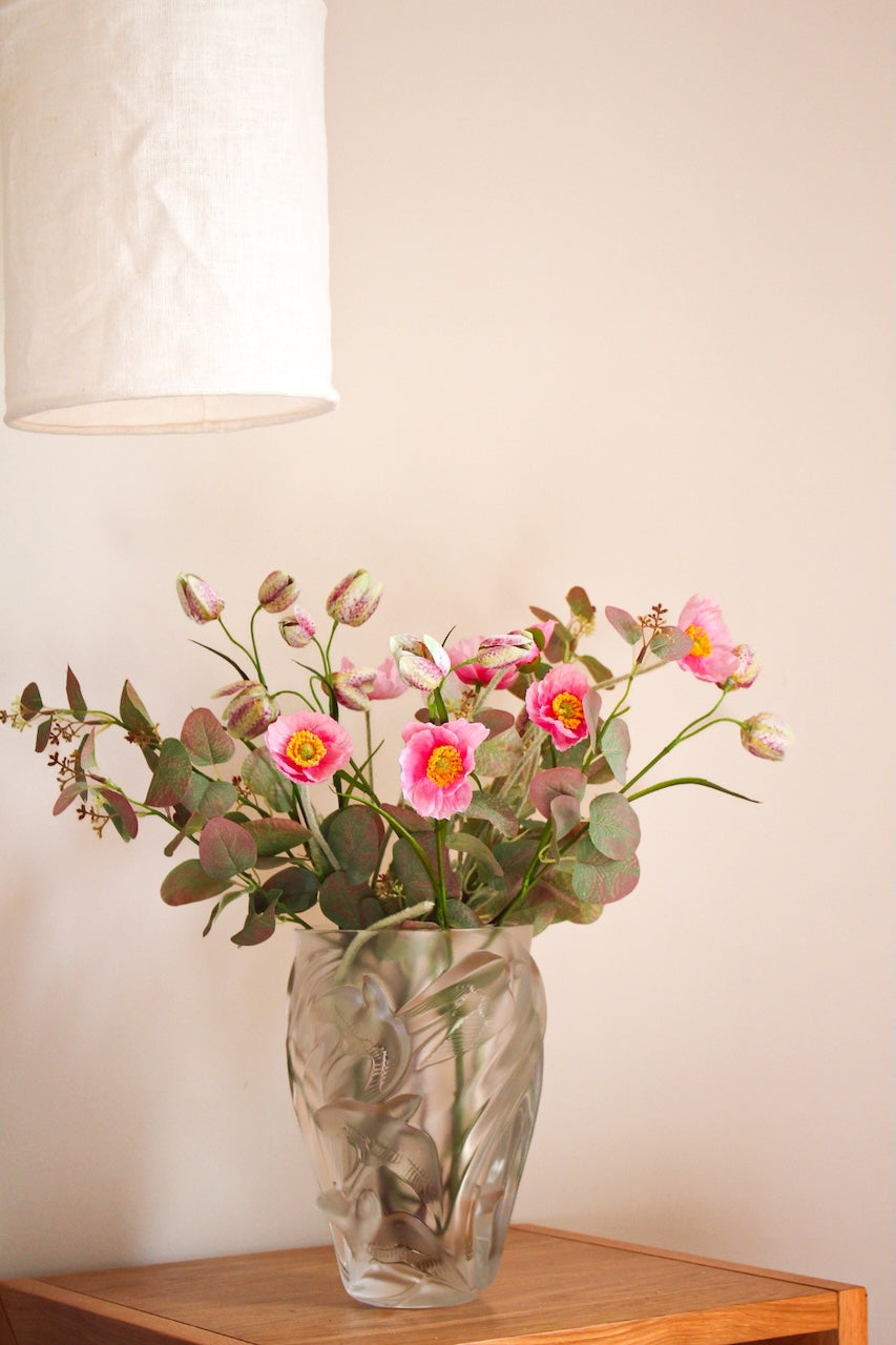 Bouquet Thomas — Composition de Pavots, Fritillaires et Eucalyptus