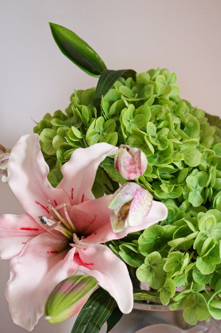 Bouquet Jade — Composition de Lys et Hortensias